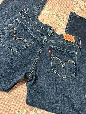 Levi's Women's jeans